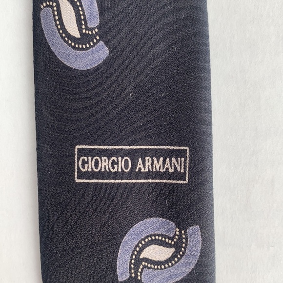 Giorgio Armani Silk Tie Made in Italy Black with Grey pattern - Picture 11 of 15